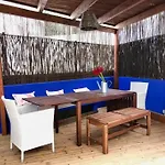 Charming Terrace Flat Center And Trendy Location