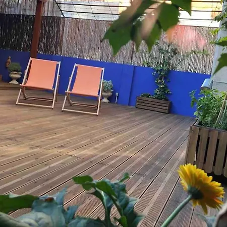 Charming Terrace Flat Center And Trendy Location Apartment