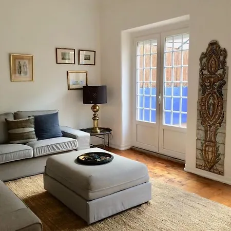 Charming Terrace Flat Center And Trendy Location 아파트 리스본