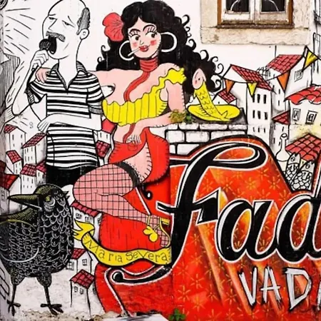 Charming Terrace Flat Center And Trendy Location