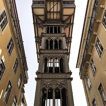 Charming Terrace Flat Center And Trendy Location דירה