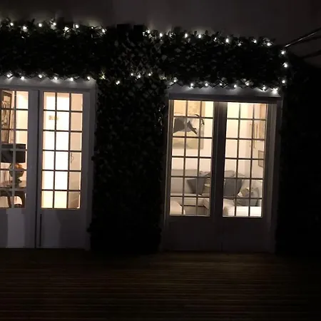 Charming Terrace Flat Center And Trendy Location ליסבון